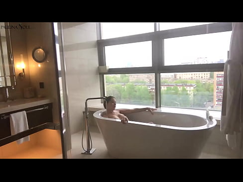 ❤️ Riesiges Babe wichst leidenschaftlich ihre Muschi im Badezimmer ❌ Fucking video bei porn de.lansexs.xyz ❌️